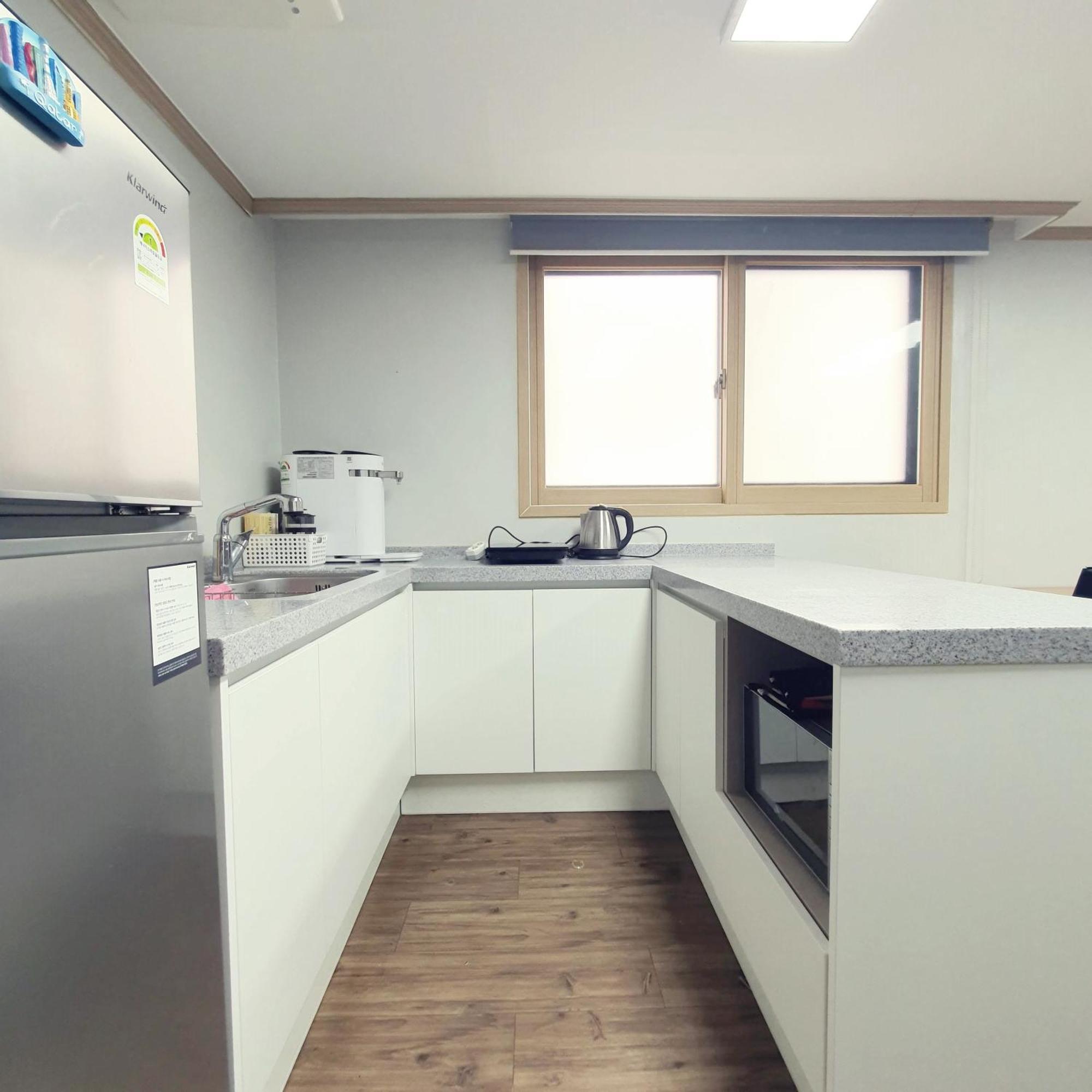 Roi Guesthouse Seul Zewnętrze zdjęcie