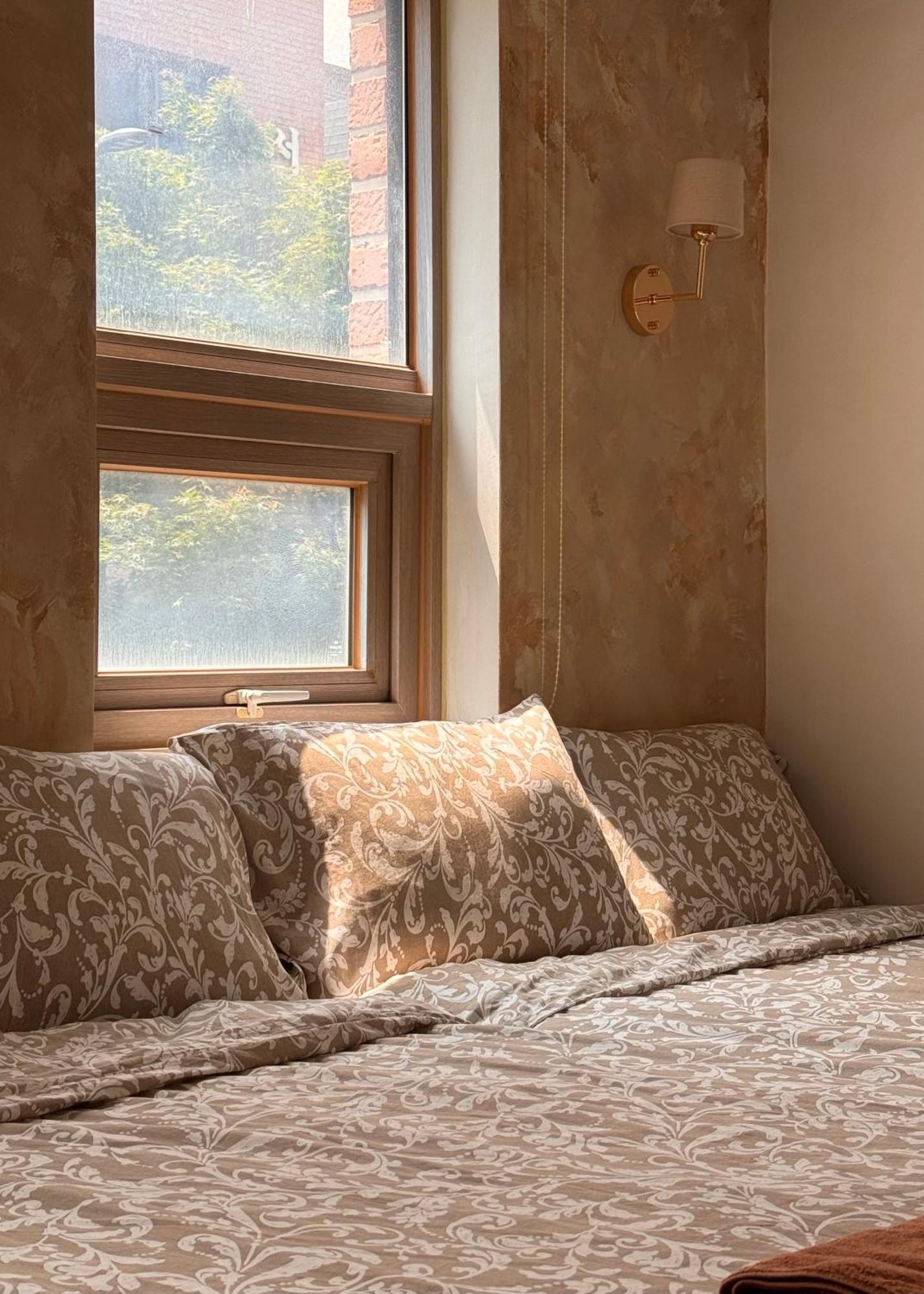 Roi Guesthouse Seul Zewnętrze zdjęcie